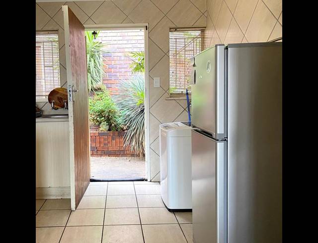 3 BEDROOM TOWNHOUSE FOR SALE IN WILROPARK